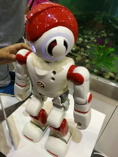 全球人工智能产品应用博览会 智能体验,智慧生活;不断学习,与时俱进